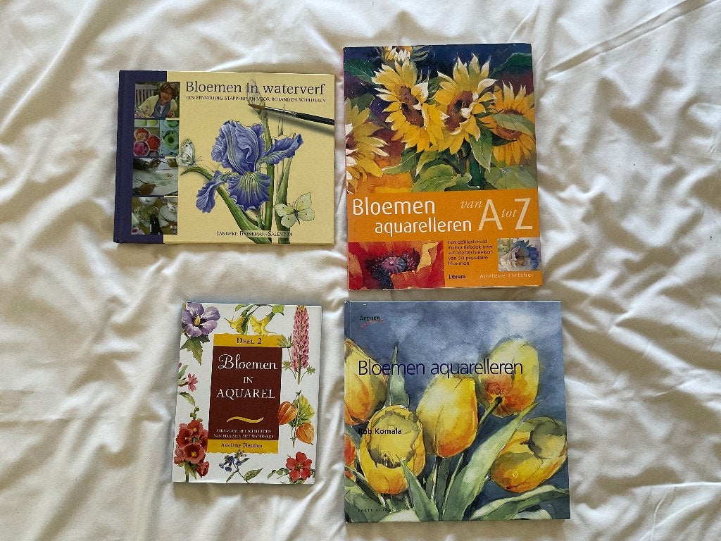 Bloemen aquarelleren - vier boeken, Ophalen of Verzenden, Zo goed als nieuw, Tekenen en Schilderen, Diverse auteurs