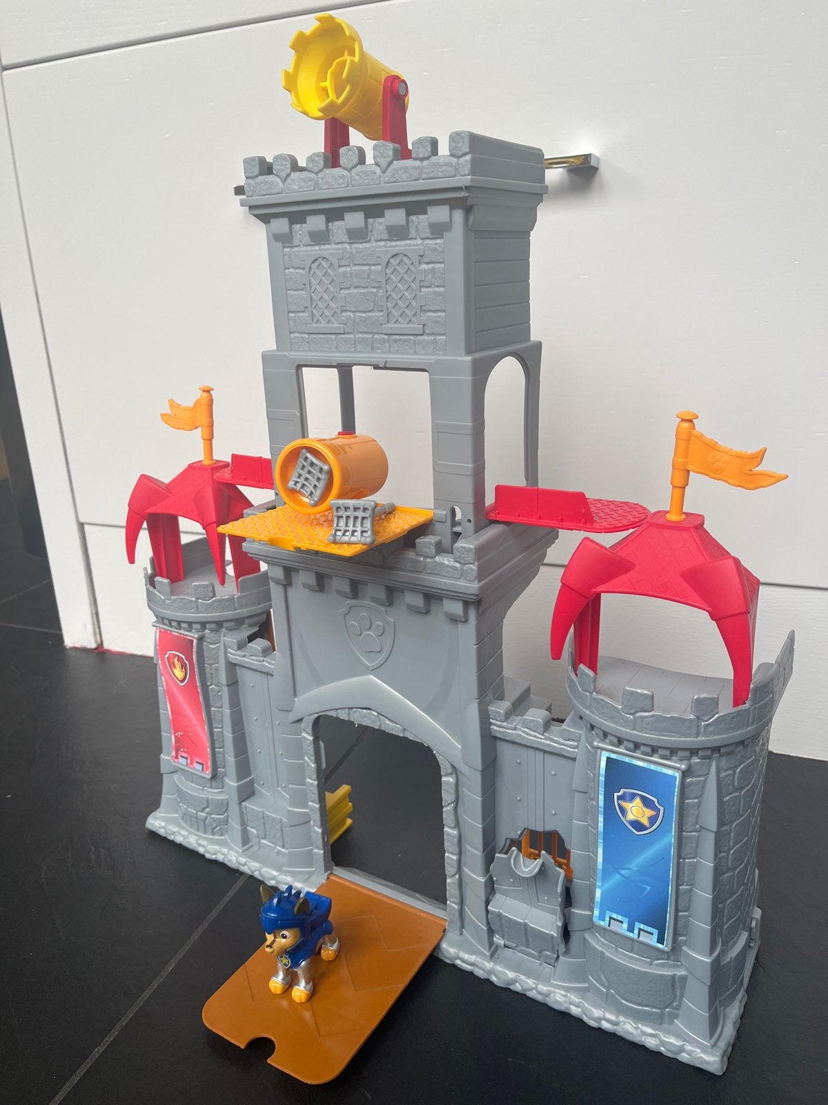 Paw Patrol Ridderkasteel met Chase figuur, Ophalen of Verzenden, Zo goed als nieuw, Jongen of Meisje