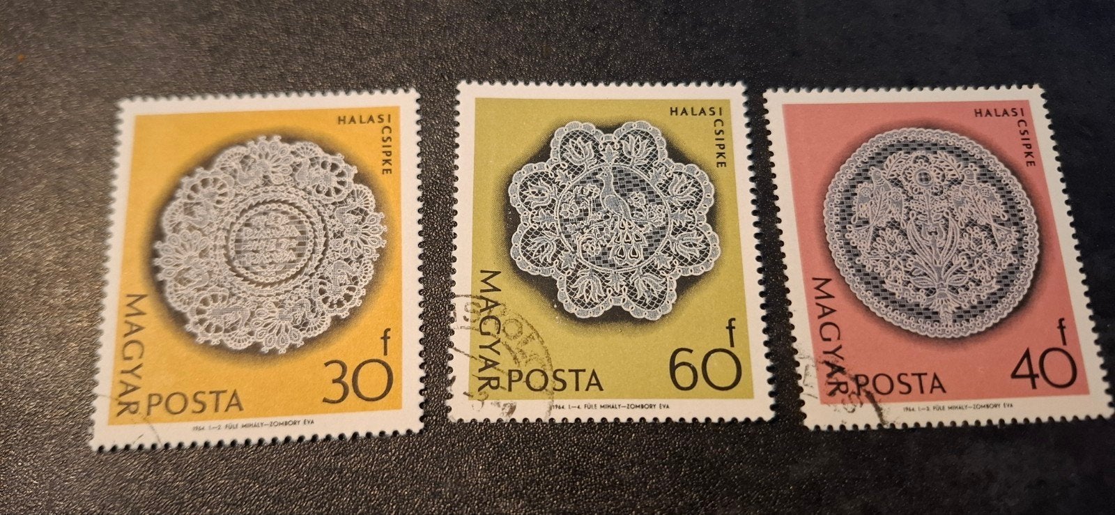 Set van 3 Hongaarse postzegels - Halasi Csipke, Ophalen