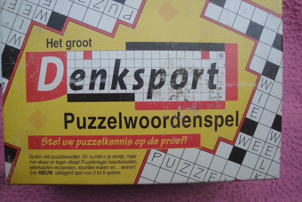 HET GROOT DENKSPORT PUZZEL WOORDENSPEL 2tot8sp. 3,95euro., Een of twee spelers, Ophalen of Verzenden, Zo goed als nieuw, Reisspel