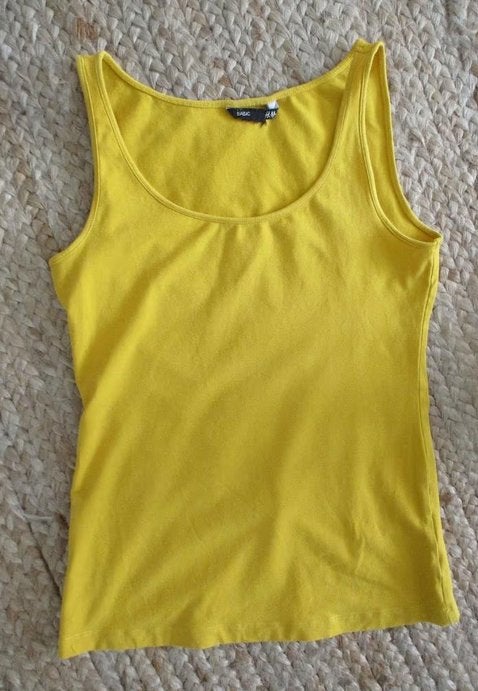 H&M Basic donkergeel kindershirt, maat 164, Kinderen en Baby's, Kinderkleding | Maat 164, Oosterveldweg 15, 7274 DZ, Verzenden