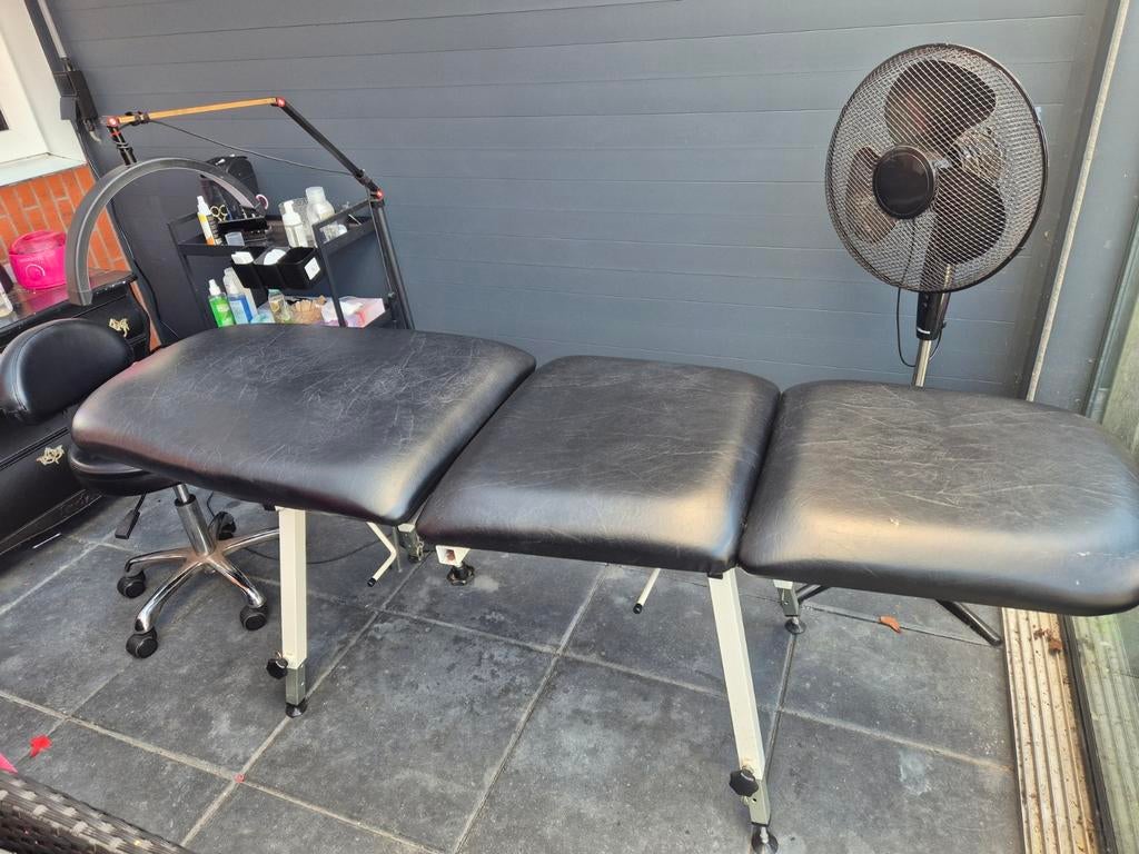 Zwarte behandelstoel/massagetafel, Gebruikt, Verzenden, Zwart, Modern, Functioneel