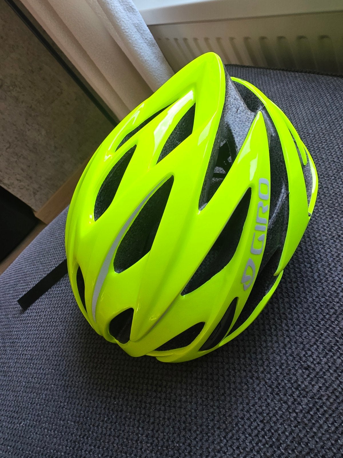 Giro Savant Fietshelm Neon Geel - Maat M, Fietsen en Brommers, Ophalen of Verzenden, Zo goed als nieuw, Heer of Dame, M