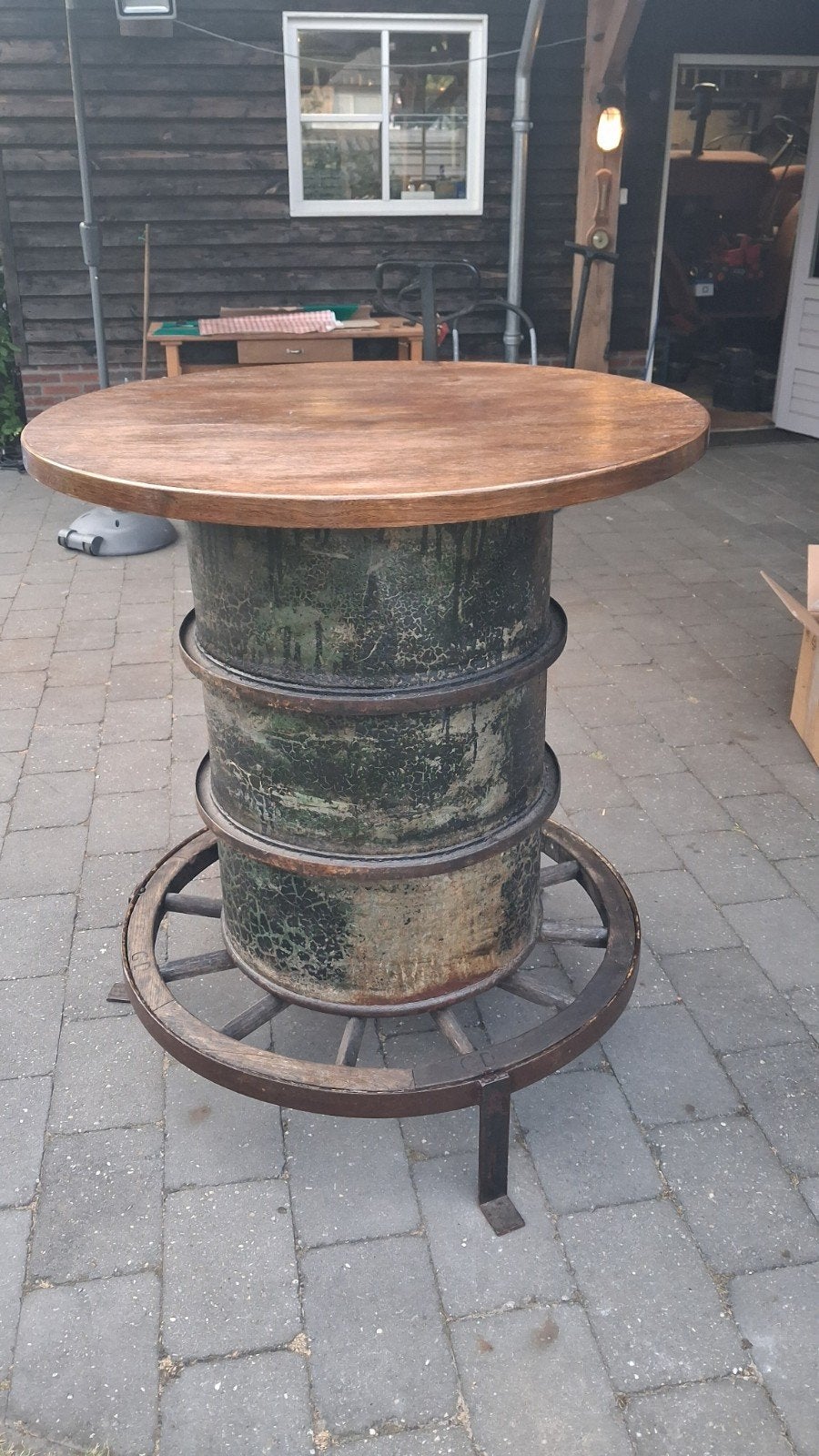 Ronde hangtafel met 4 barkrukken, Huis en Inrichting, Barkrukken, Ophalen, Gebruikt, 90 cm of meer, 4 krukken