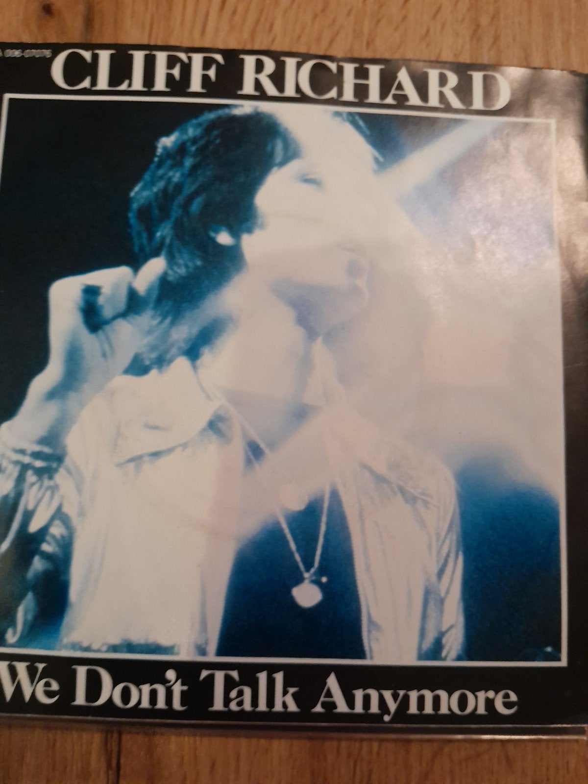 cliff richard 7inch we don,t talk anymore, Cd's en Dvd's, Ophalen of Verzenden, Zo goed als nieuw, Pop