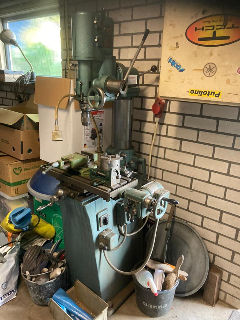 Arboga kolomboormachine /freesmachine, Ophalen of Verzenden, Gebruikt, 600 watt of meer, Kolomboormachine