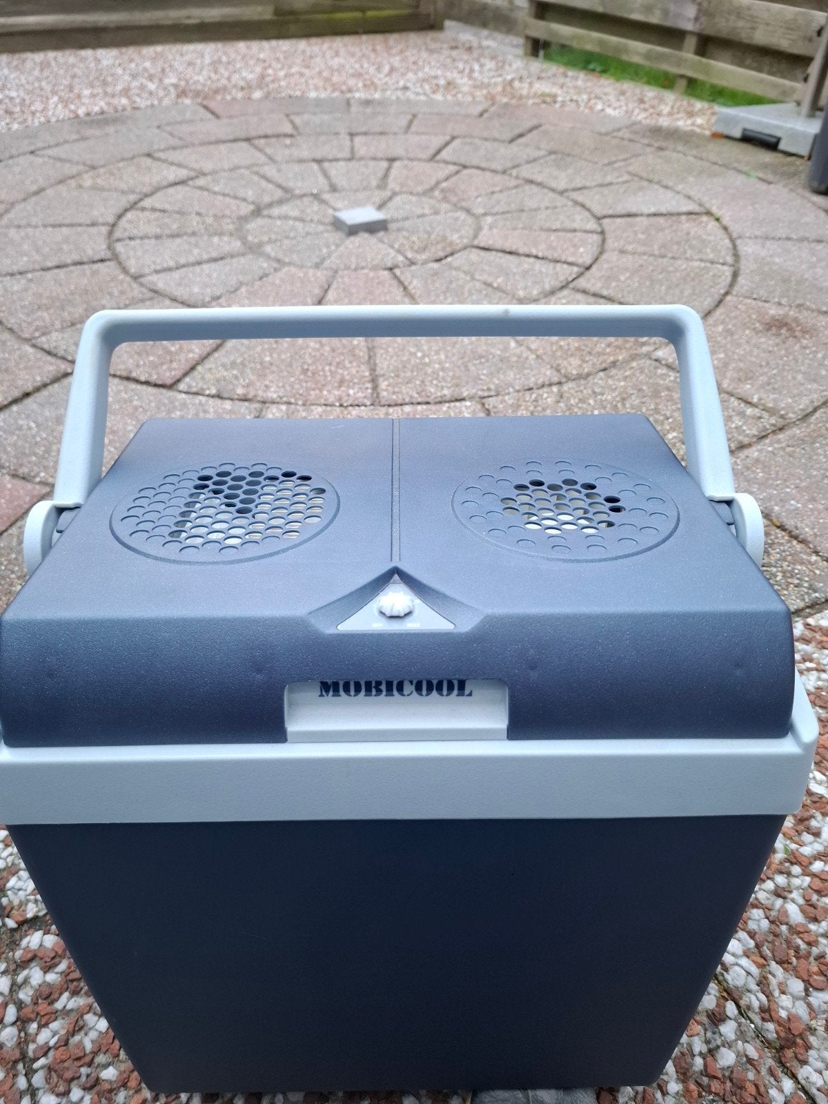koelbox op 12v en 220v, Caravans en Kamperen, Ophalen, Nieuw, Koelbox, Elektrisch