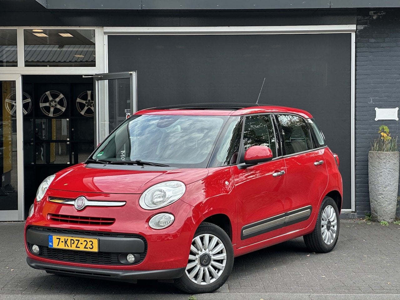 Fiat 500 L 0.9 TwinAir Lounge CRUISE / CLIMA / PANO / BLUETO, Auto's, Fiat, Gebruikt, Euro 6, Origineel Nederlands, Bedrijf