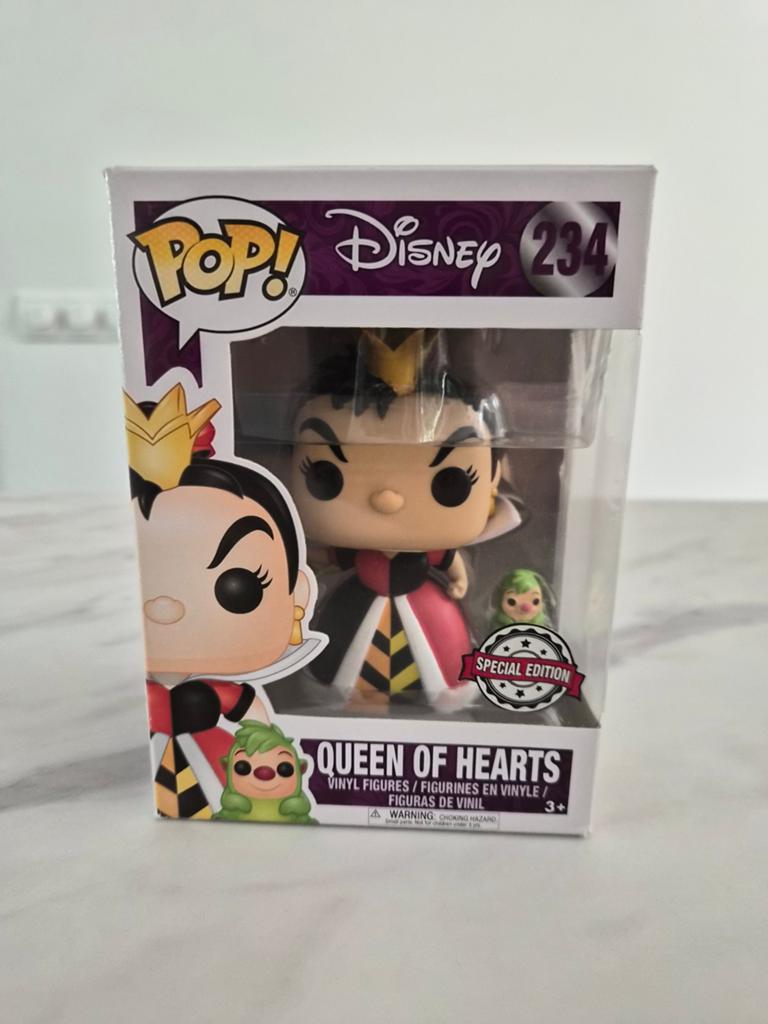 Funko Pop! Disney Queen of Hearts #234 Special Edition, Ophalen of Verzenden, Zo goed als nieuw