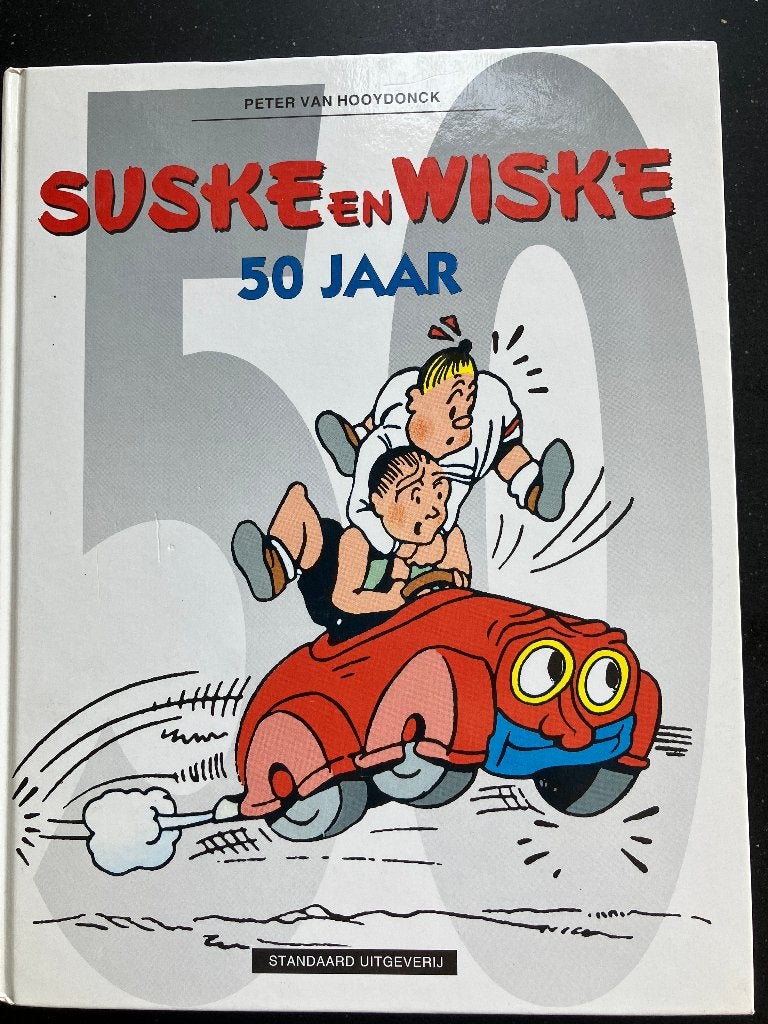 Boek : Suske en Wiske  50 Jaar, Boeken, Stripboeken, Eén stripboek, Ophalen of Verzenden, Zo goed als nieuw, Peter van Hooydonk