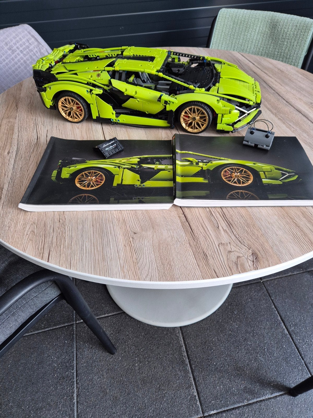 technisch lego lamborghini sian, Ophalen, Zo goed als nieuw, Overige schalen, Auto onroad