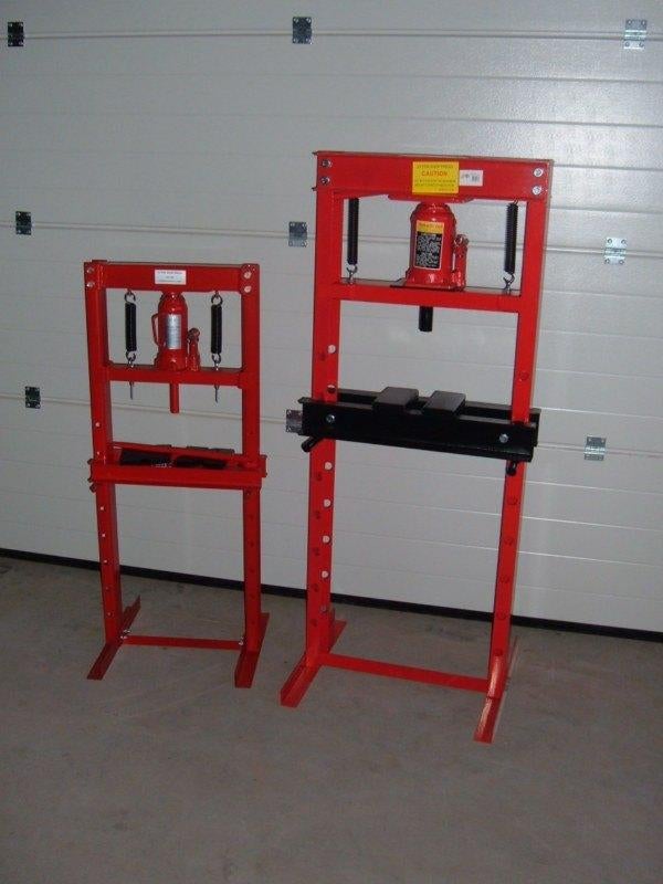 12 of 20 Tons Perstafel / werkplaatspers, Ophalen, Nieuw