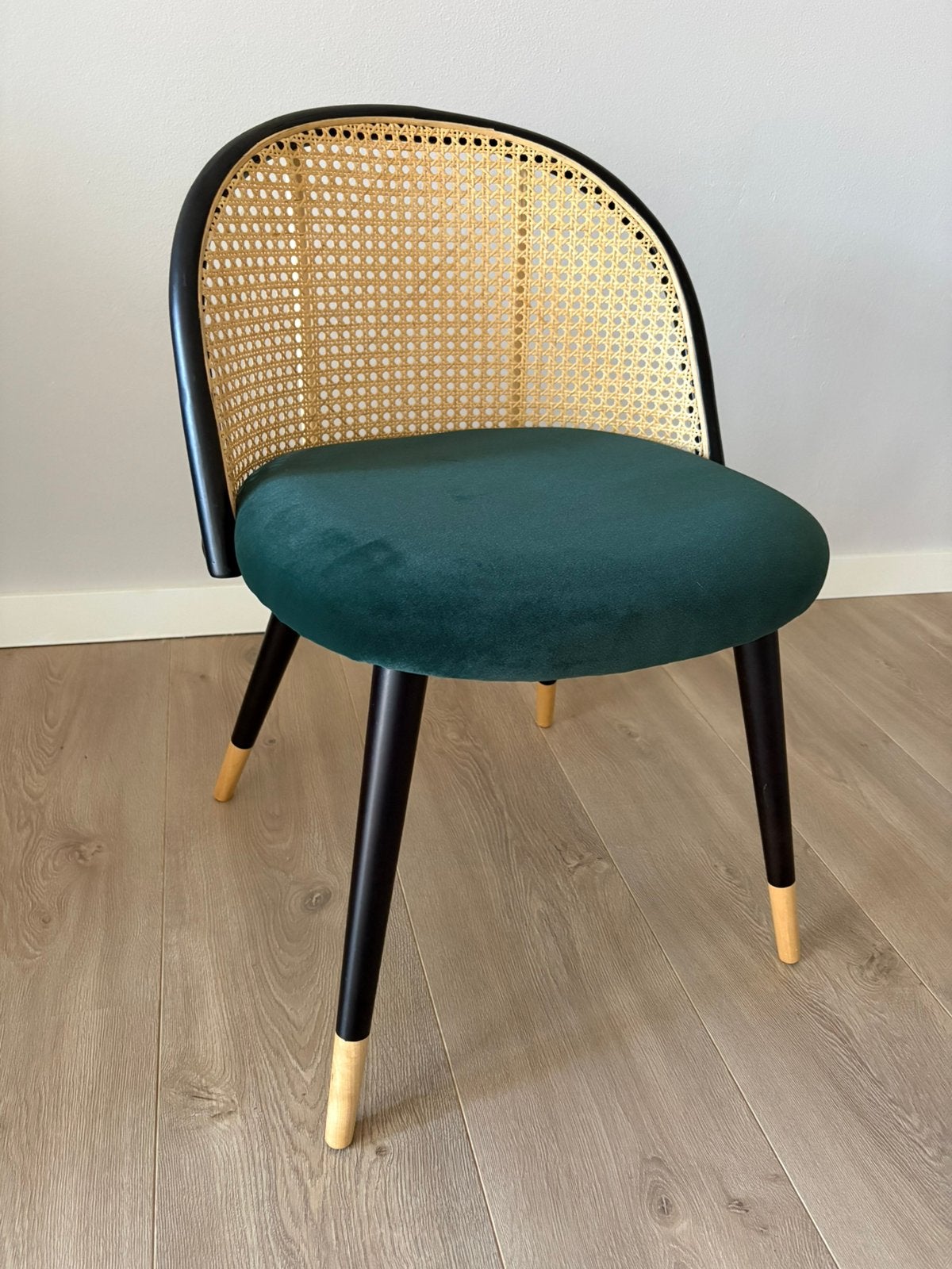 Voor €60 euro direct ophalen! Deze Maisons du monde stoel, Huis en Inrichting, Ophalen, Overige kleuren, Nieuw, Stof