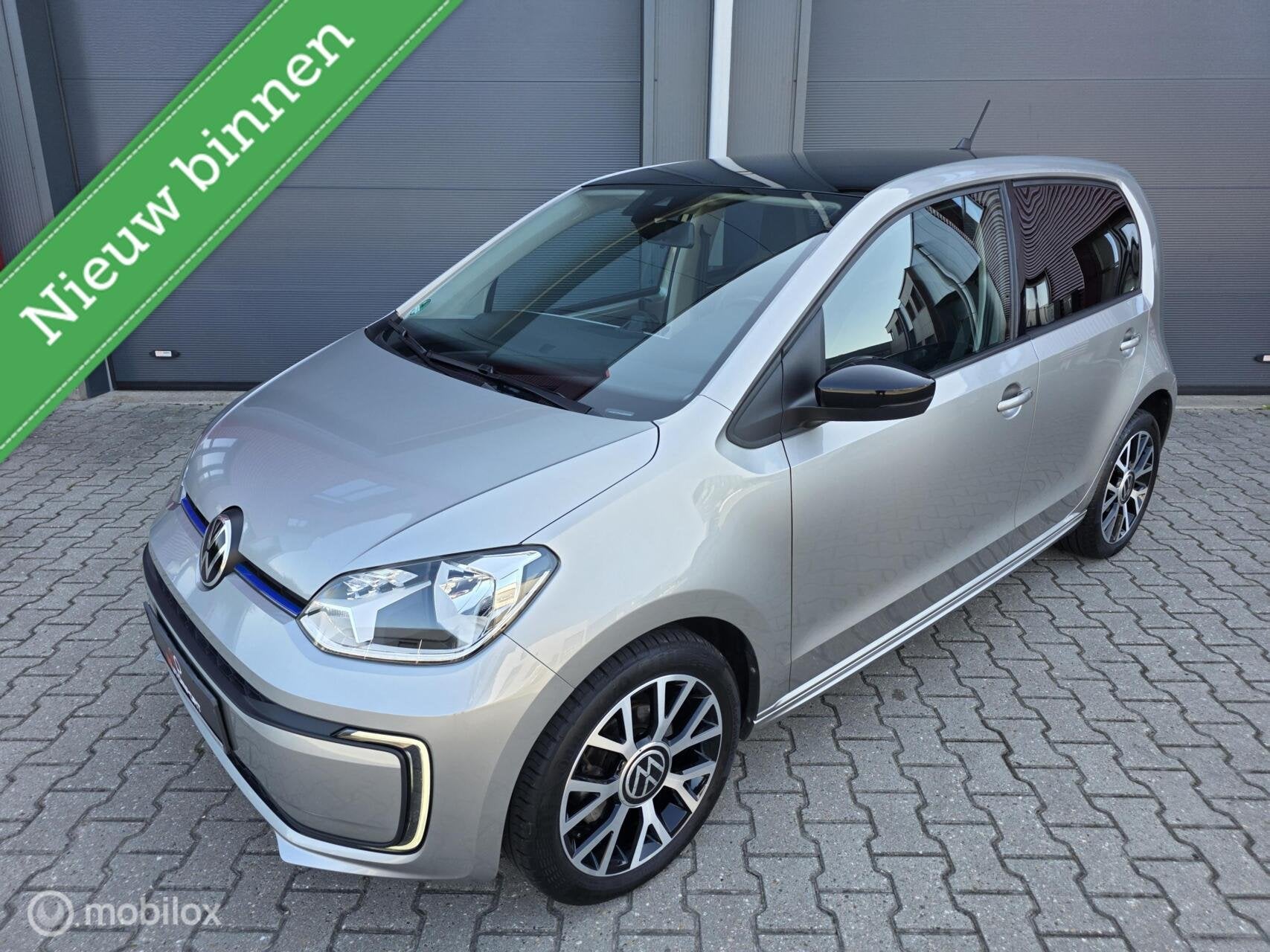 Volkswagen e-UP! Style /NIEUWSTAAT /Alle opties! /1e eigen., Auto's, 83 pk, Stof, Gebruikt, Up!