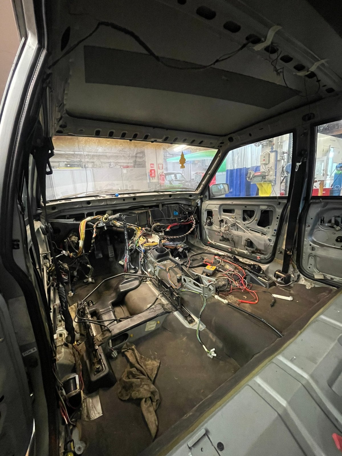 Gezocht: volledig interieur Volvo 740 sedan, Auto-onderdelen, Ophalen, Volvo