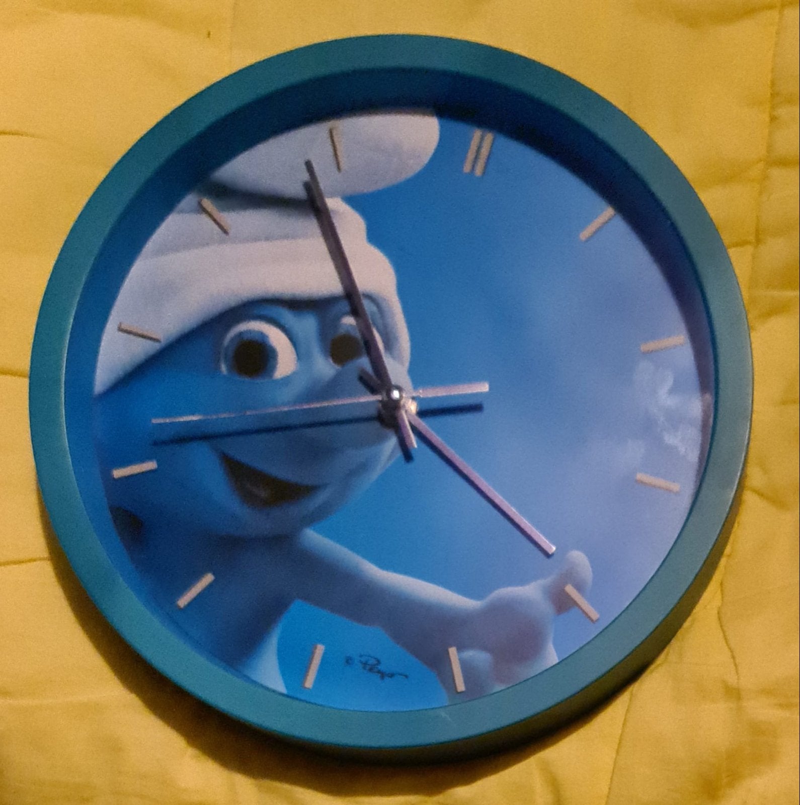Wandklok De Smurfen - Blauw, Analoog, Huis en Inrichting, Woonaccessoires | Klokken, Analoog, Werkt op batterijen, Ophalen of Verzenden