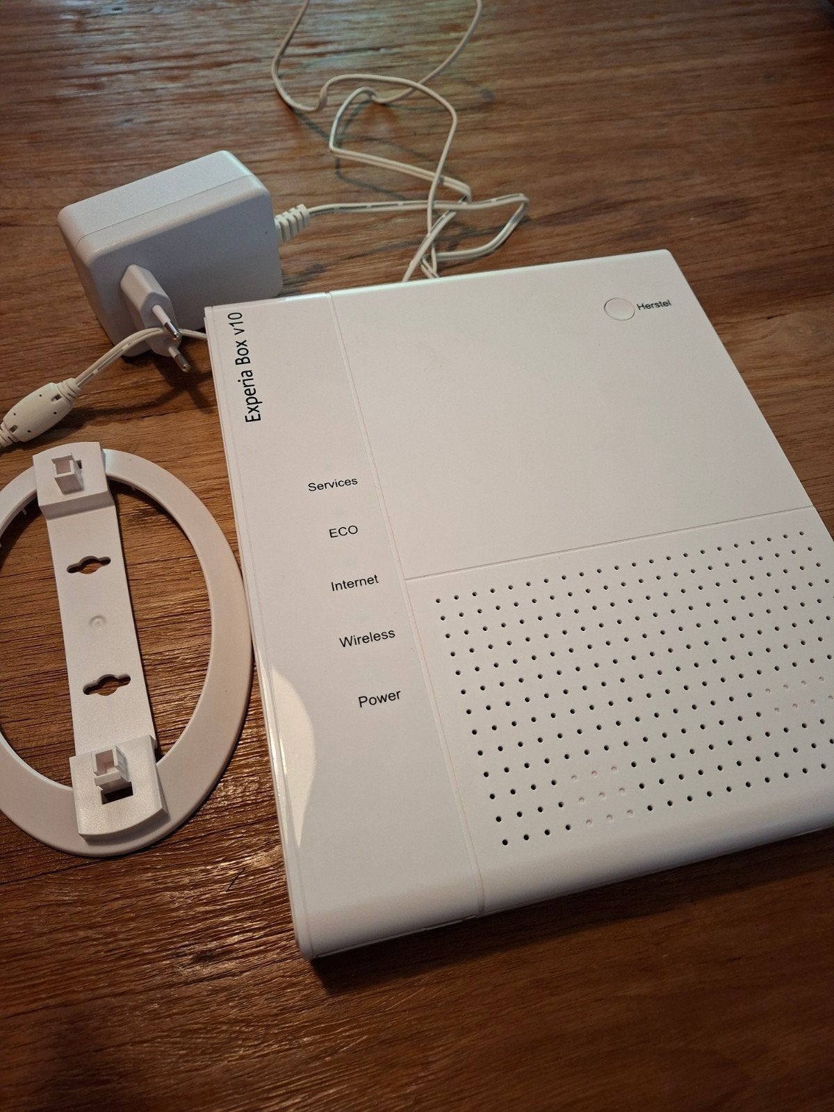 Experia box v10, Ophalen of Verzenden