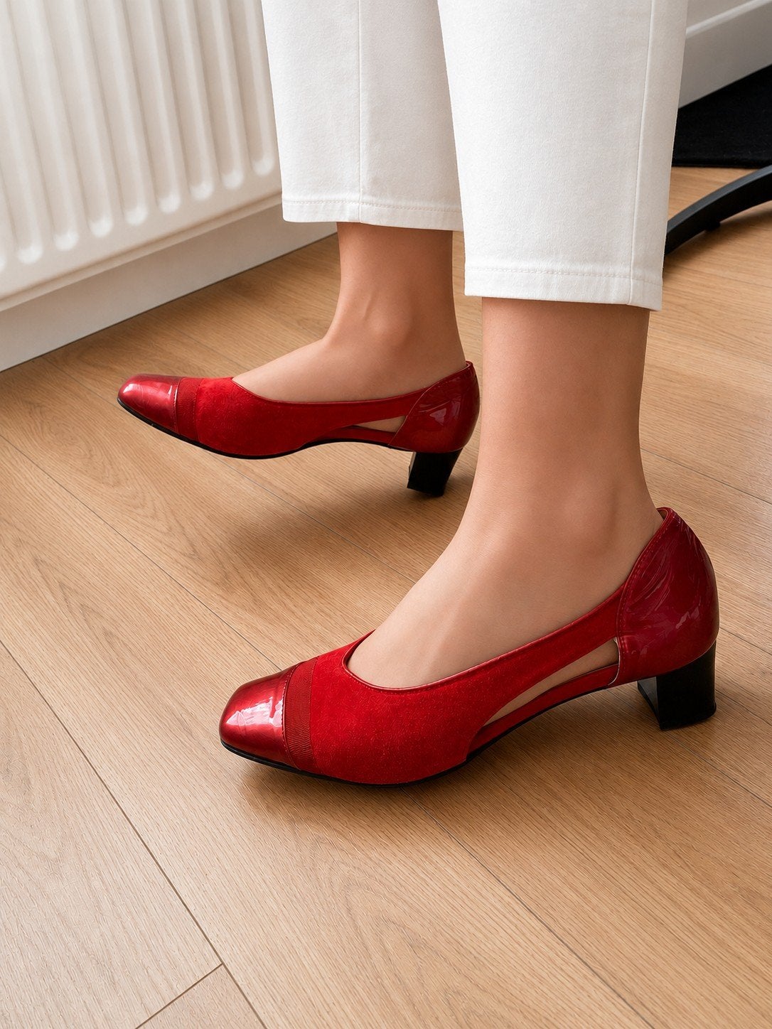 Luxe Italiaans Rood Leren Schoenen Maat 38.5 - Zeer Goede St, Ophalen of Verzenden