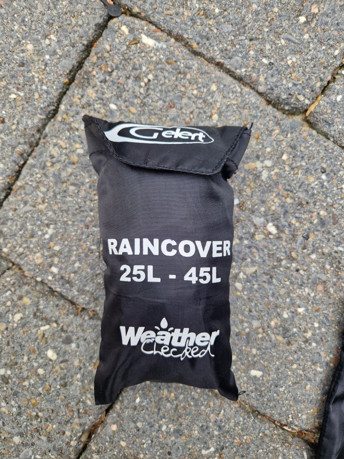 Gele regenhoes voor rugzak 25L - 45L (Weather Checked), Ophalen of Verzenden, Zo goed als nieuw
