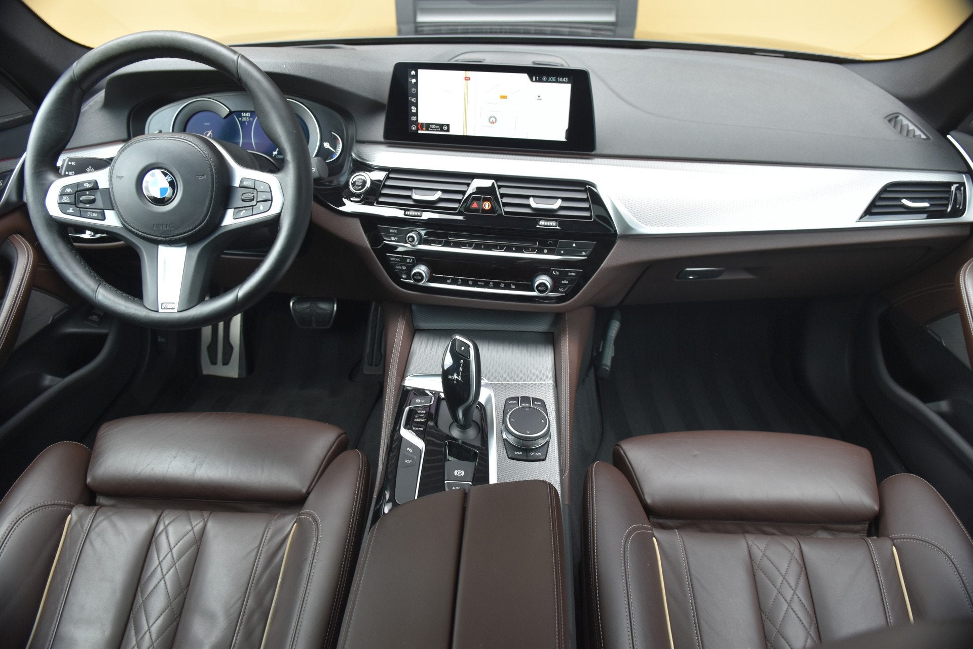 BMW 5 Serie Touring 530i High Executive * M-Sport * Panorama, Auto's, Automaat, 1998 cc, Achterwielaandrijving, Gebruikt
