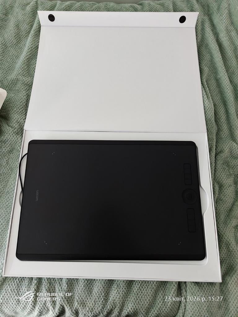 Wacom Intuos Pro L - Zo goed als nieuw, compleet, Computers en Software, Tekentablets, Multi-touch, Ophalen of Verzenden, Zo goed als nieuw