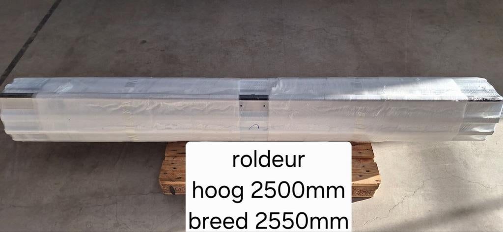 Nieuwe Roldeur 2500x2550mm - Wit, Ophalen, 200 cm of meer, Wit, Nieuw