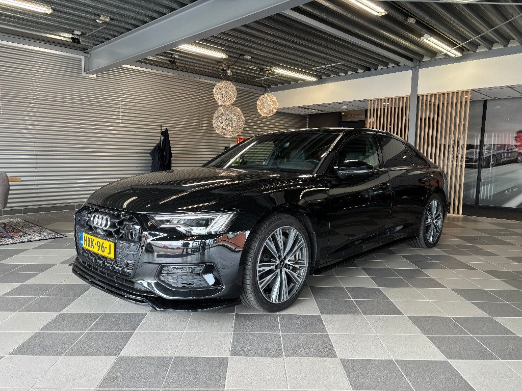 Audi A6 50 Tfsi e Quattro 2024, Automaat, Zwart, Parkeerassistent, Zwart