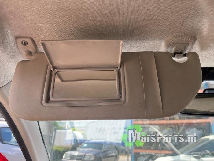 Zonneklep van een Peugeot 107, Auto-onderdelen, Gebruikt, -, -, Ophalen of Verzenden