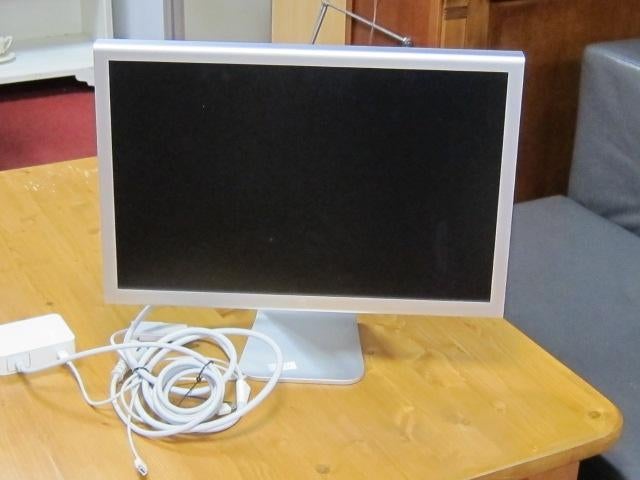 Apple a1082 monitor cinema display 23 inch, Computers en Software, Monitoren, Ophalen, N, APPLE, Overige typen
