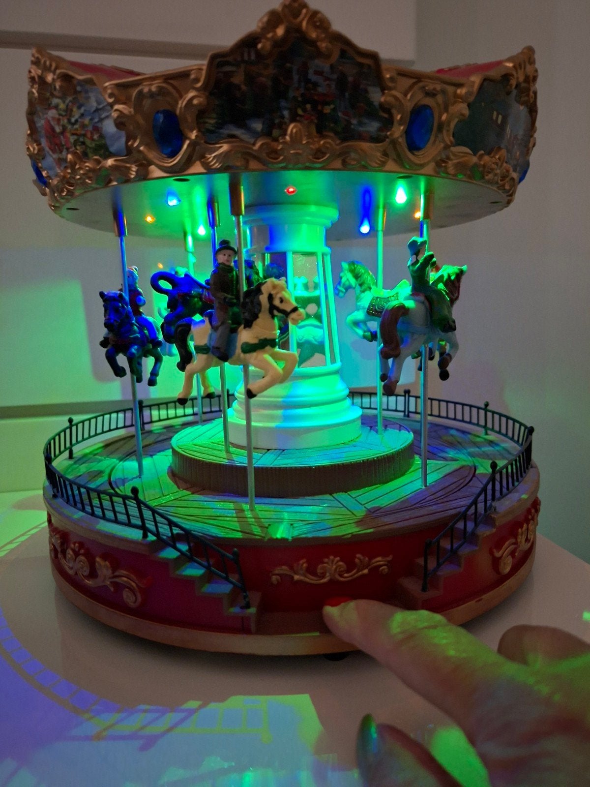 Muzikale Carrousel met Paarden, Ophalen of Verzenden, Zo goed als nieuw
