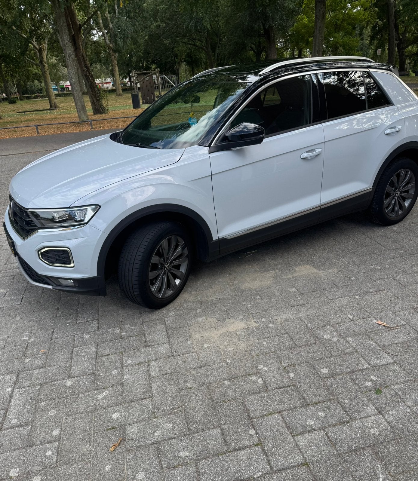 VW T-Roc 1.5 TSI DSG Sport Pano Camera CarPlay, 1254 kg, 15 km/l, 1498 cc, 4 cilinders