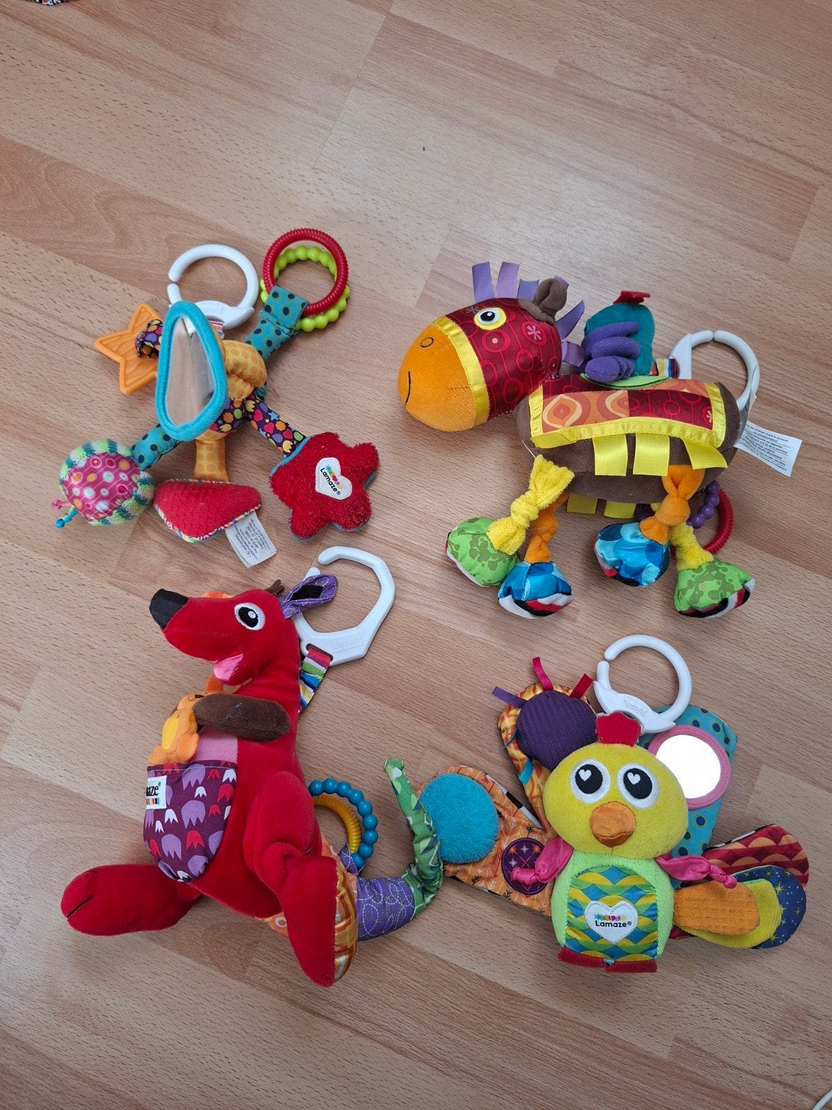 kleurrijke hangers van lamaze, Ophalen of Verzenden, Overige typen