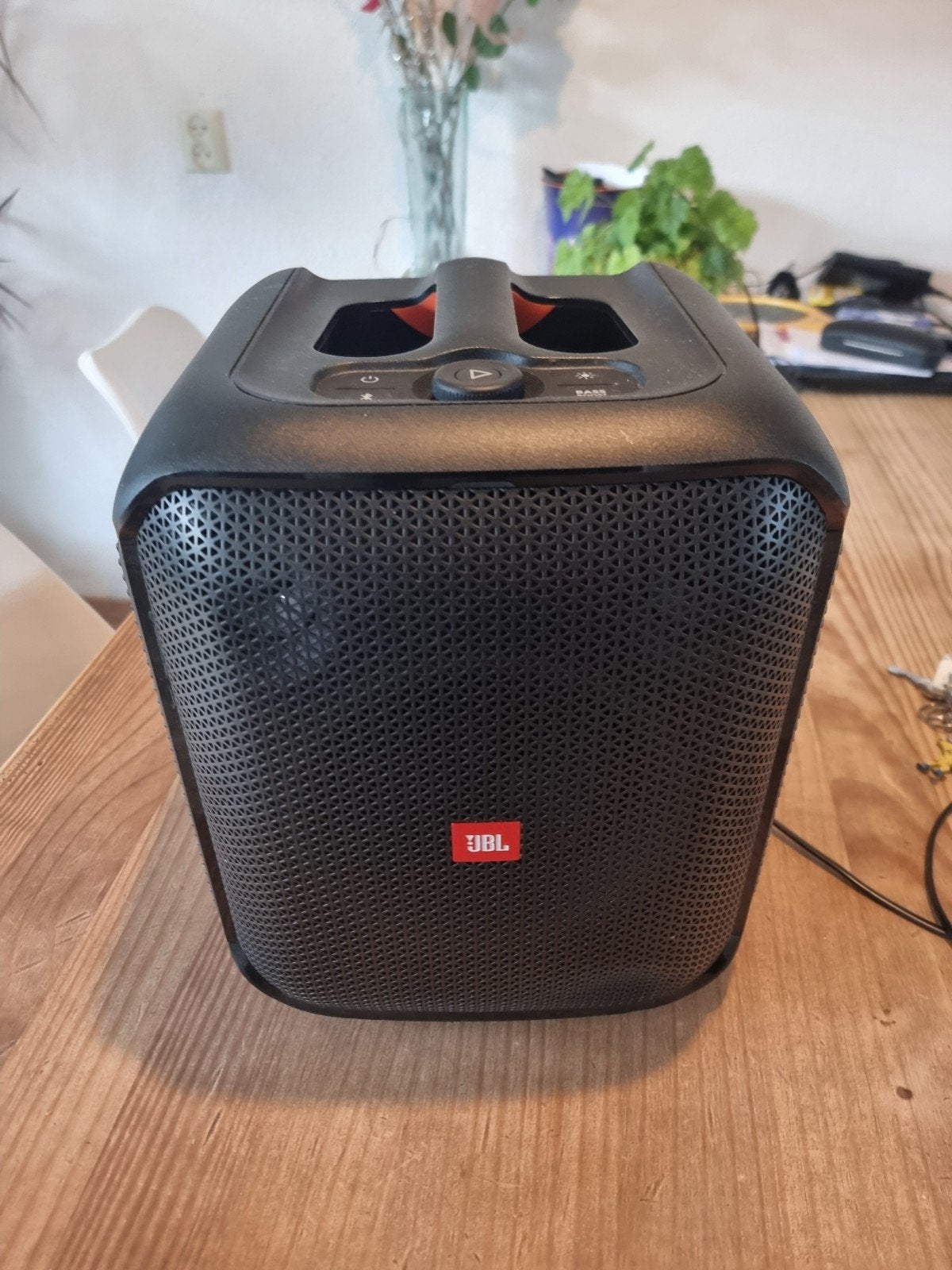 JBL Encore Essential