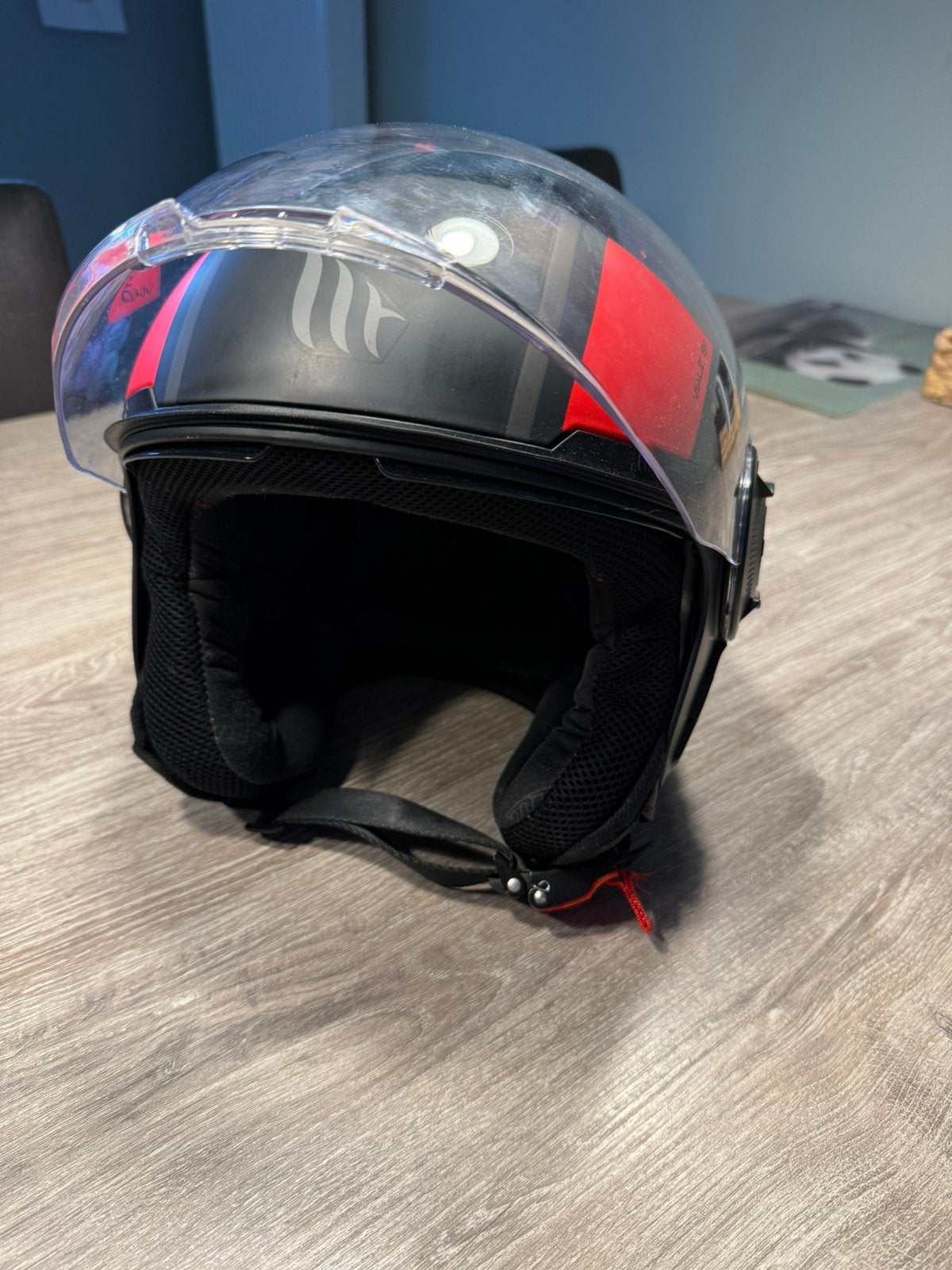 Scooterhelm, Ophalen, Gebruikt, Medium