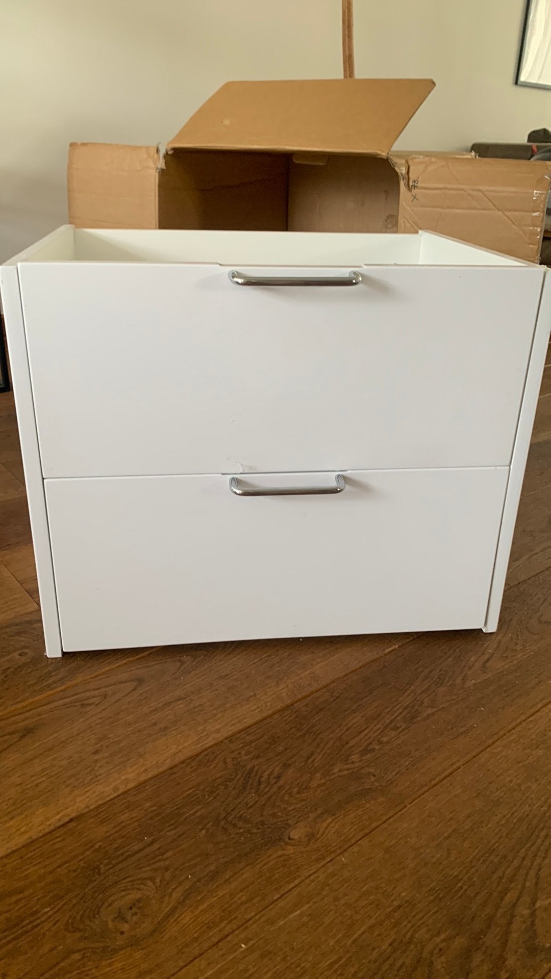 Onderkast voor op de badkamer nieuw, Ophalen, Kantstraat 63, Mr en Mrs, Zo goed als nieuw
