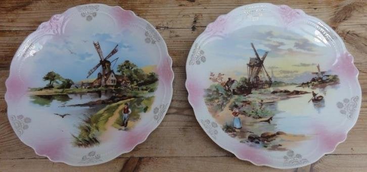 Oude Franse sierlijke wandborden met molens, boer, boerin, Ophalen of Verzenden