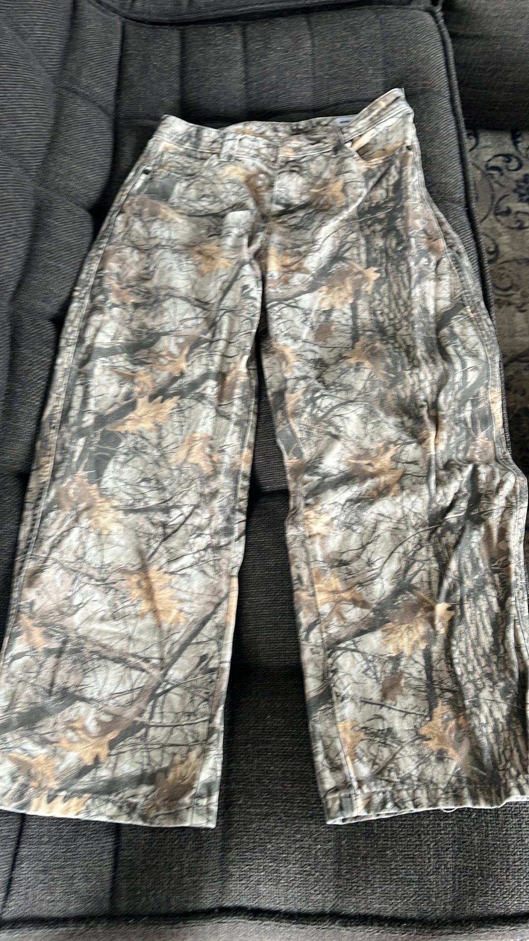 Broek bershka maat 38 camouflage, Maat 38/40 (M), Ophalen of Verzenden, Zo goed als nieuw, Lang