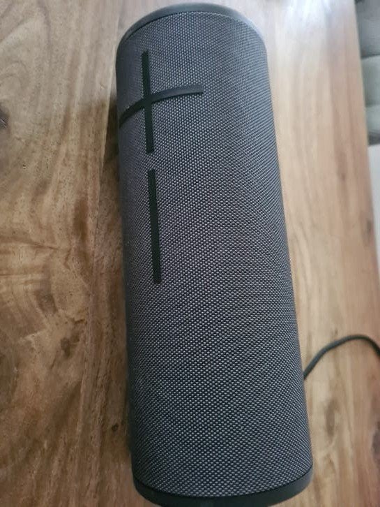 Krachtige Ultimate Ears Megaboom 3 Speaker, Audio, Tv en Foto, Overige merken, Ophalen of Verzenden, Zo goed als nieuw, Draagbare speaker