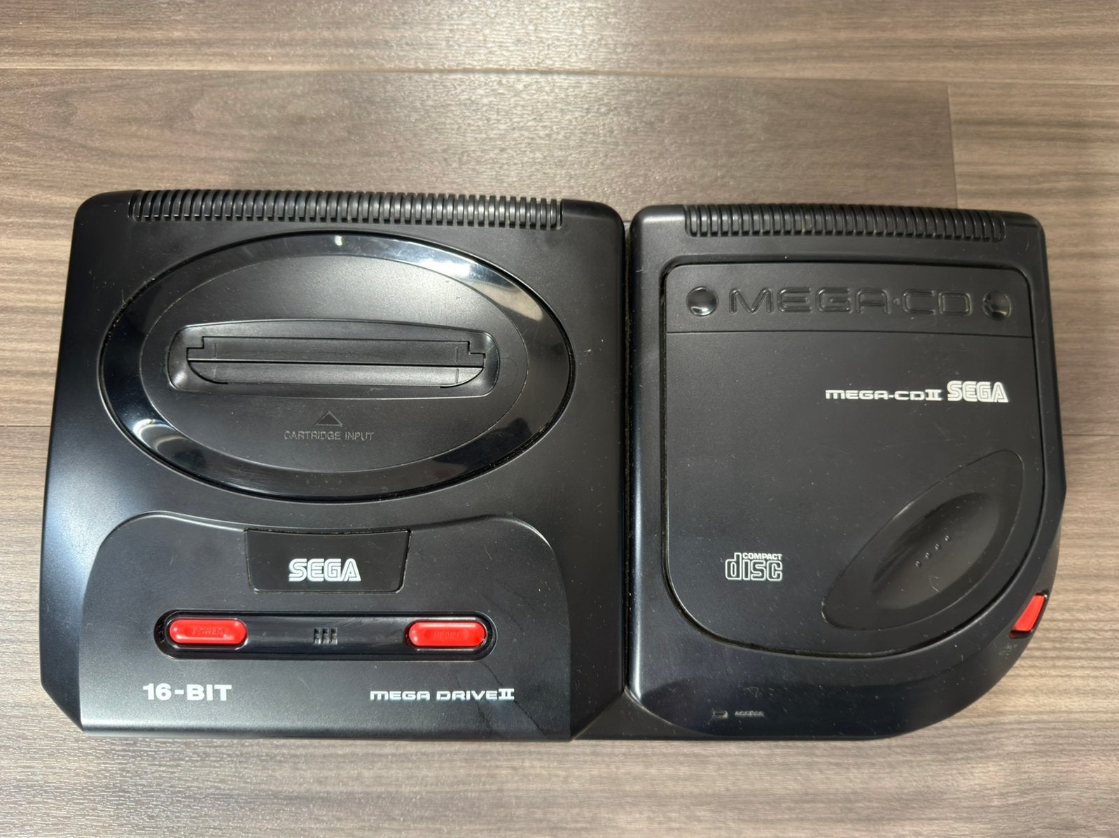 Sega Mega Drive 2 + Mega CD 2 (PAL), Ophalen, Gebruikt, Mega Drive, Met 2 controllers