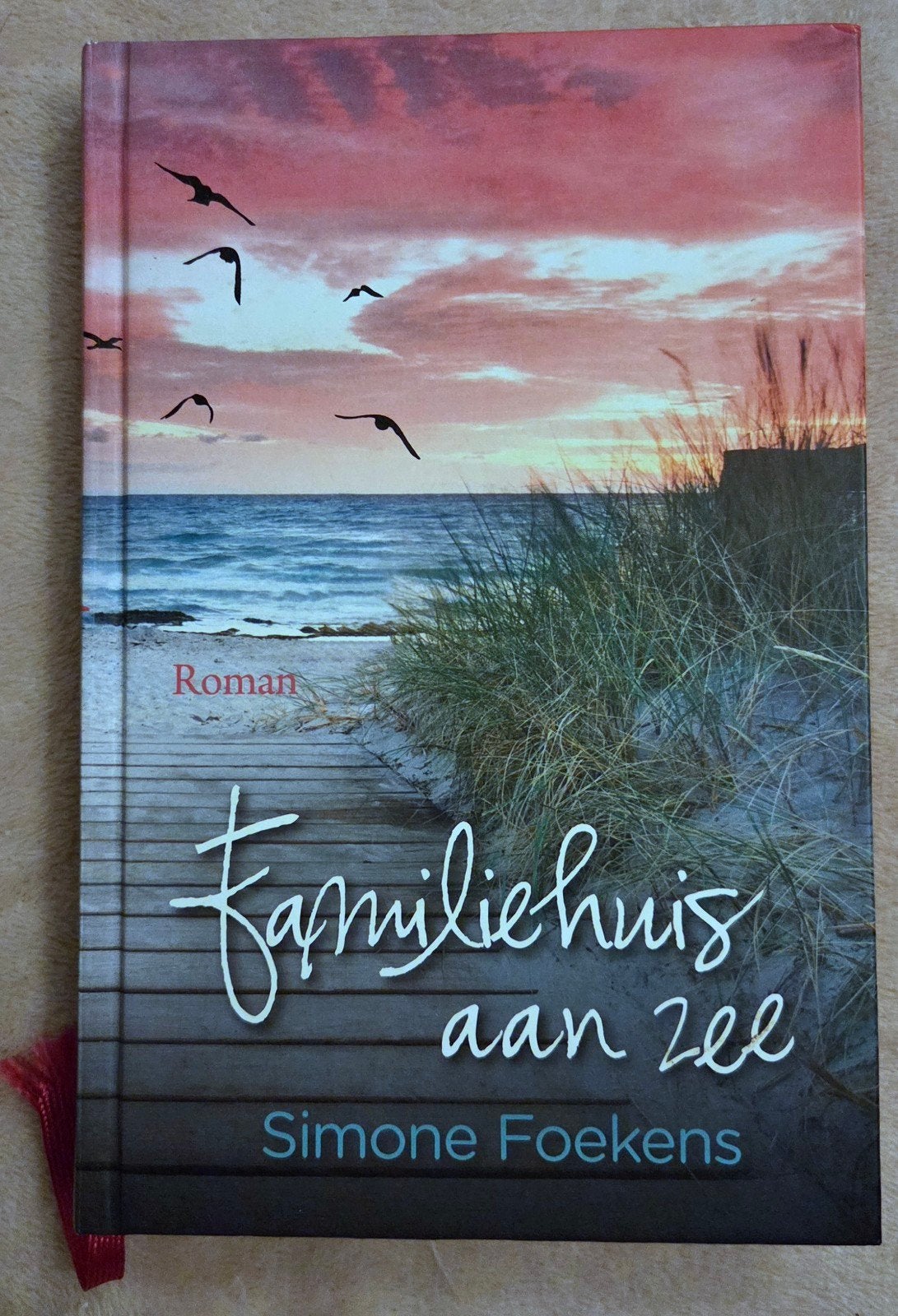 Simone Foekens - Familiehuis aan zee, Boeken, Simone Foekens, Noord-Brabant, Ophalen of Verzenden, Zo goed als nieuw