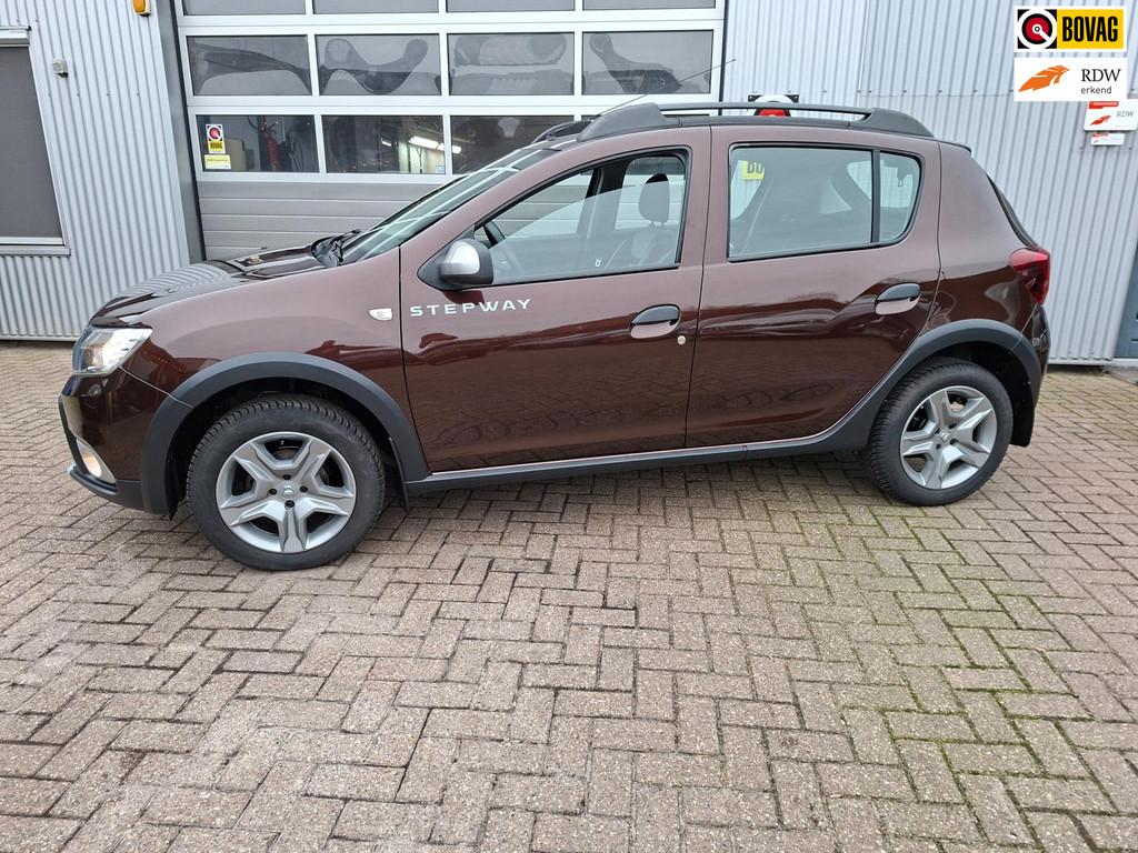 Dacia Sandero TCe Stepway Automaat Airco Navi Trekhaak, Auto's, 898 cc, Euro 6, Bedrijf, 3 cilinders