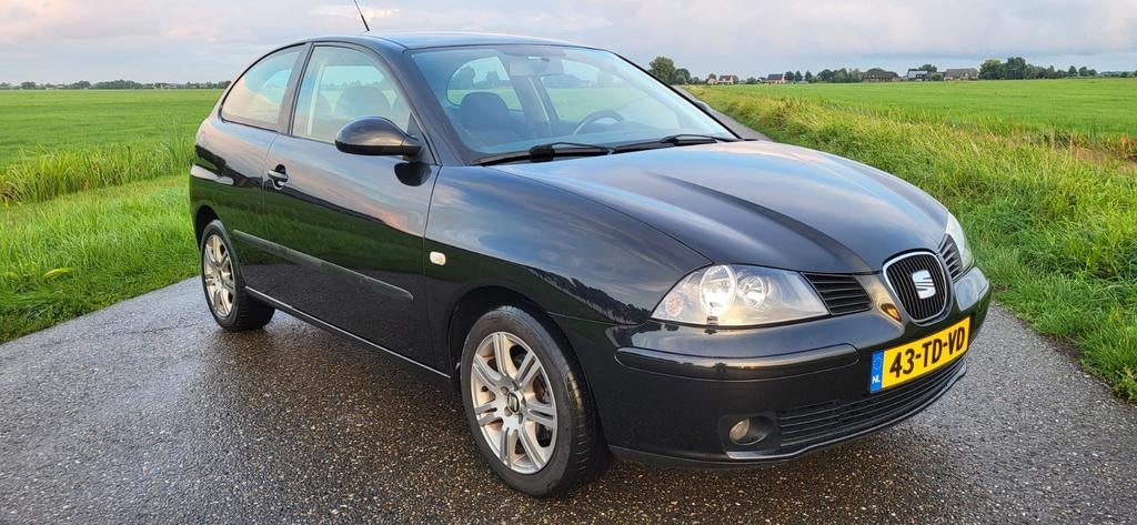 Seat Ibiza 1.4 16V 74KW 2006 Licht metaal Trekhaak, Auto's, Voorwielaandrijving, Euro 5, 40 €/maand, 4 cilinders