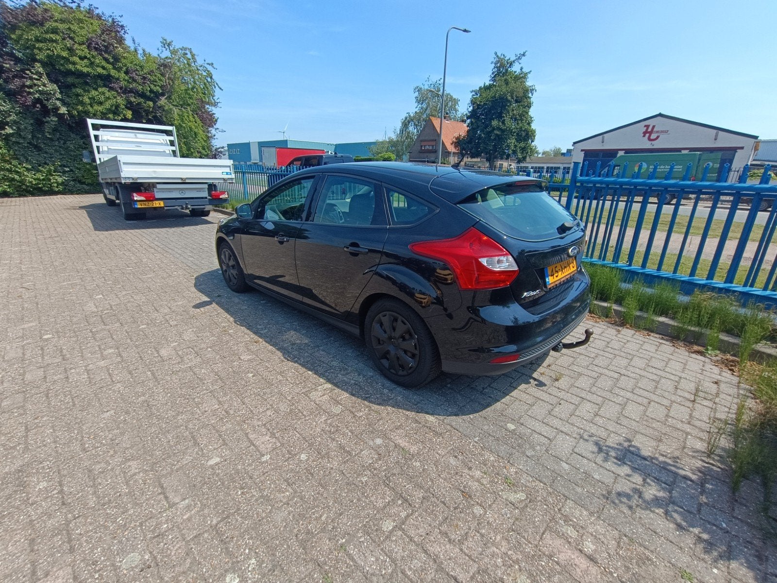 Ford Focus 1.0 Ecoboost 74KW 5-D 2012 Zwart, 635 kg, 100 pk, Zwart, Handgeschakeld