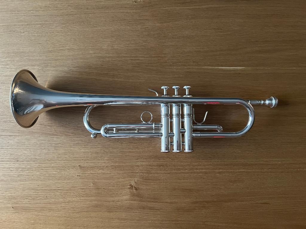 S1 Bb Trumpet, Ophalen of Verzenden, Gebruikt, Bes-trompet, Met koffer