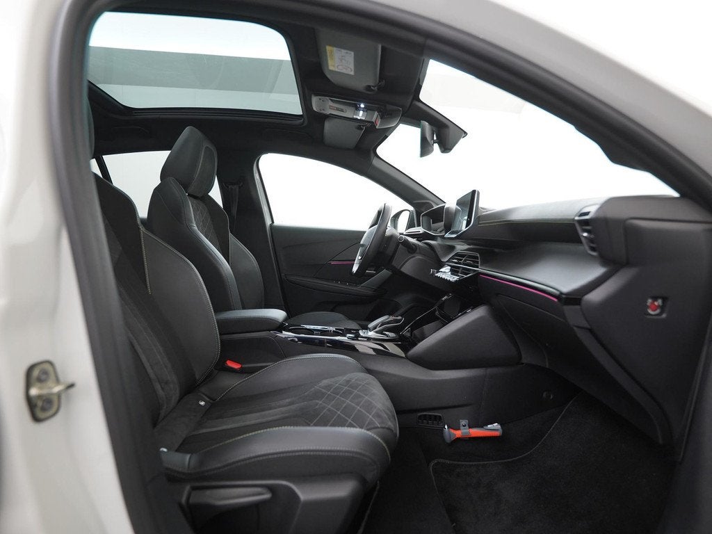 Peugeot e-208 EV GT Pack 50 kWh | SOH 92% | Panoramadak | Zo, Auto's, Peugeot, 12 maanden, 136 pk, Gebruikt, Wit