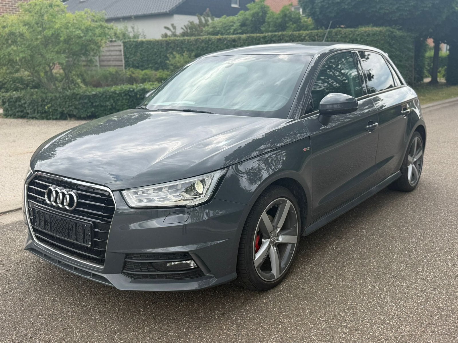 Audi A1 1.0 TFSI Ultra S-line Nardo Grey Topstaat, Auto's, Audi, A1, Euro 6, Bedrijf, Handgeschakeld