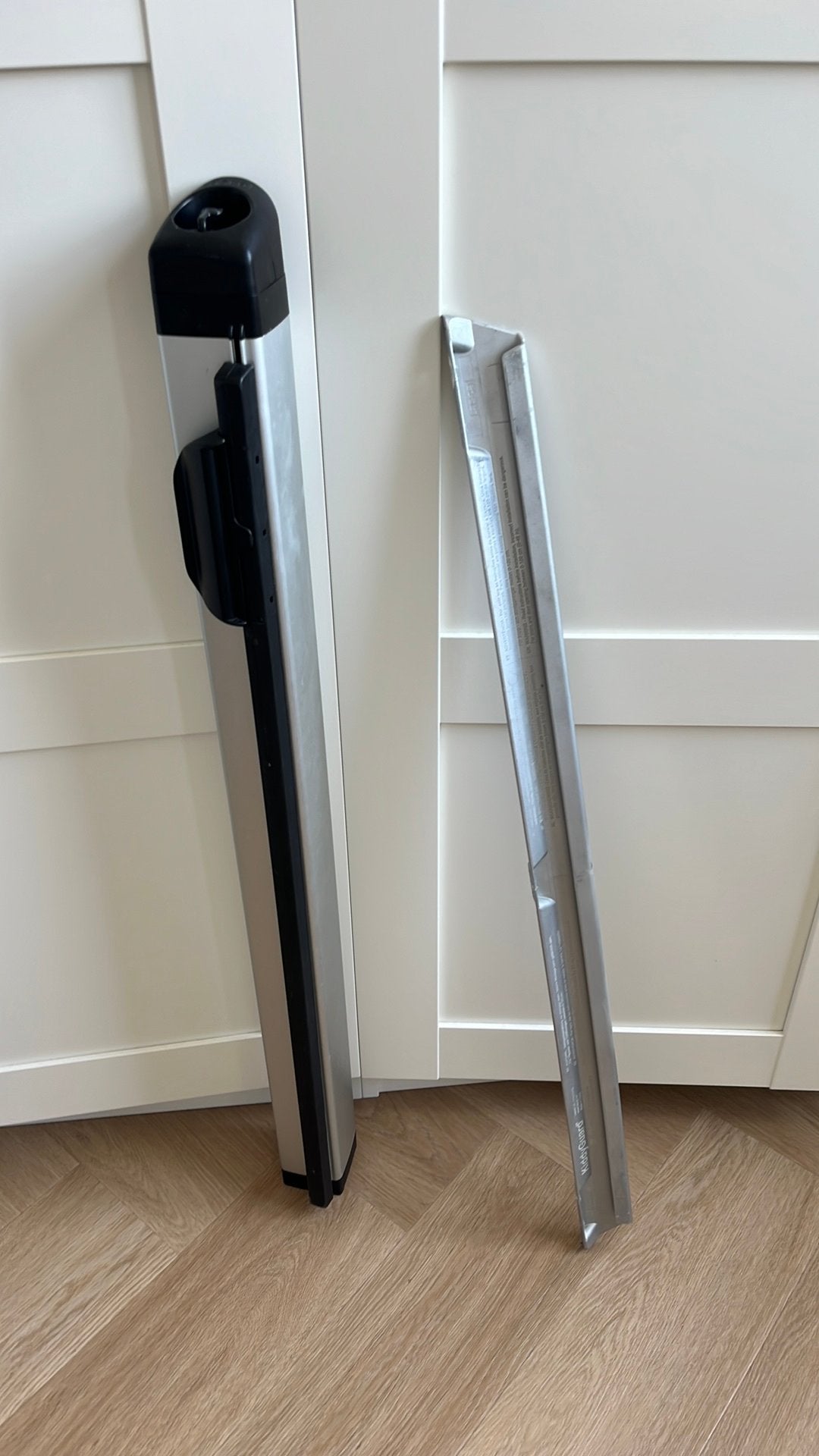 Rascal kiddy guard oprolbaar traphekje, Kinderen en Baby's, Traphekjes, Ophalen, Overige materialen, Gebruikt, Oprolhekje