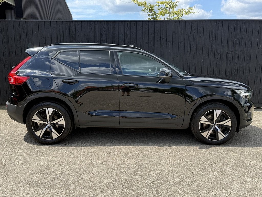 Volvo XC40 1.5 T5 Recharge R-Design (bj 2021, automaat), Auto's, Volvo, 12 maanden, Automatische klimaatregeling, Zwart, Plug-in hybride