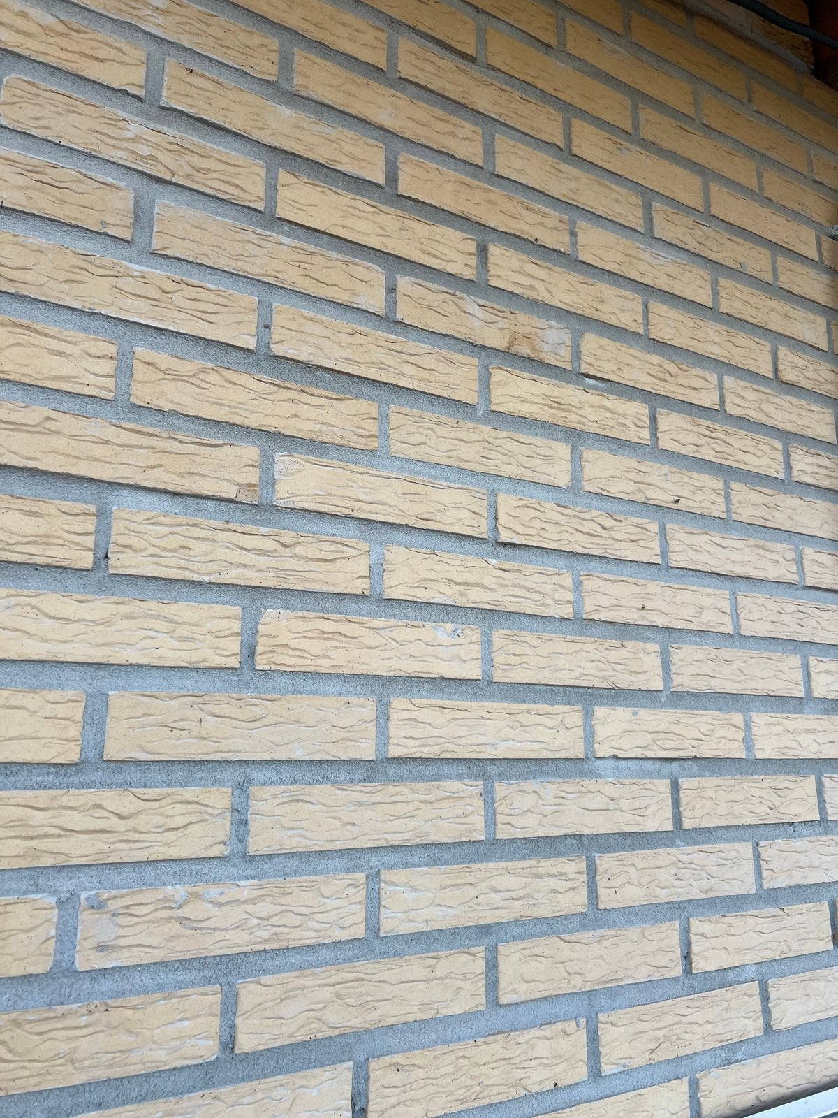 Gele bakstenen met structuur, Ophalen of Verzenden, Zo goed als nieuw, Bakstenen
