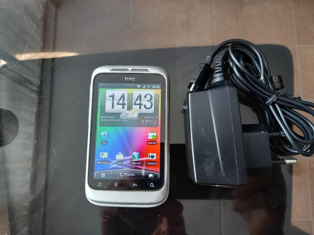 HTC Mobiele telefoon, Telecommunicatie, Mobiele telefoons | HTC, Ophalen of Verzenden, 3 tot 6 megapixel, HTC